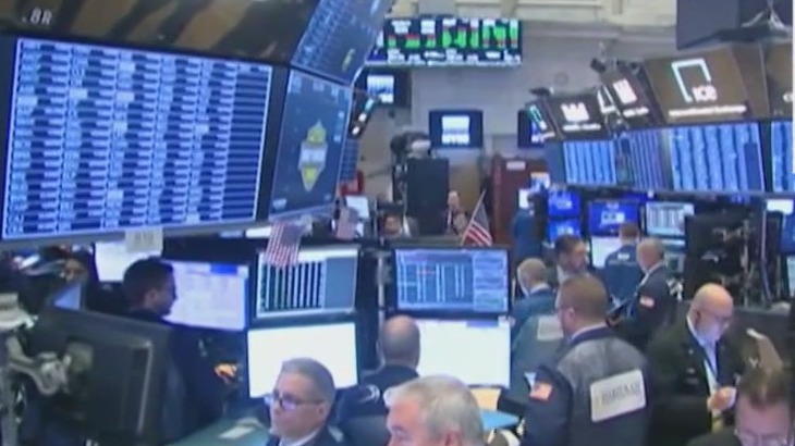 Economic fears send U.S. stocks plunging