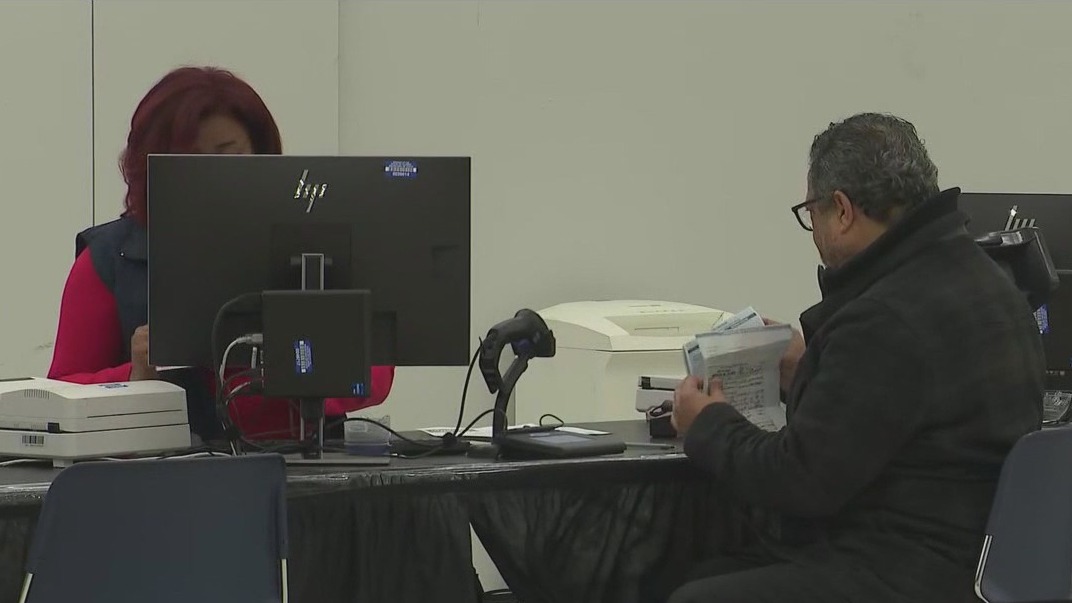 REAL ID supercenter officially opens in the Loop