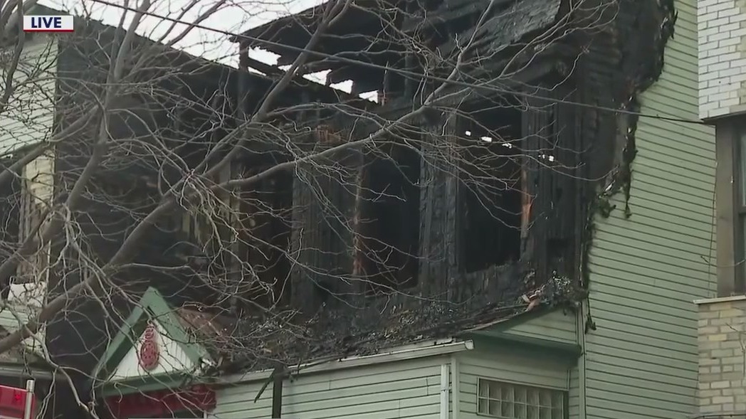 NY News Update - 2 killed in Bronx fire, traffic signal reset along 3rd Avenue
