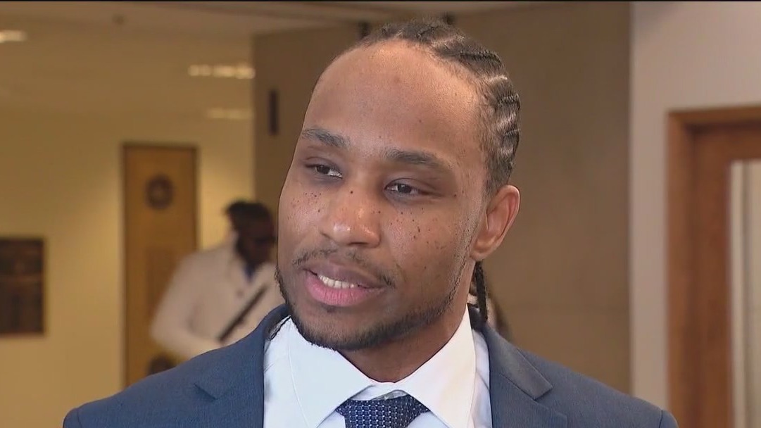 Wrongfully convicted at 16, Chicago man free after decades