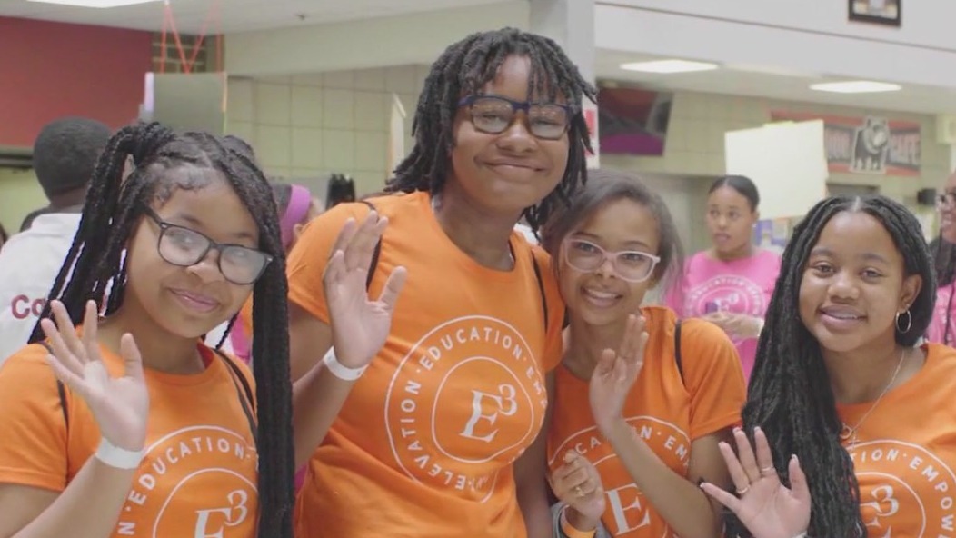 Pretty Me Inc. hosts conference for moms and daughters in Chicago suburbs