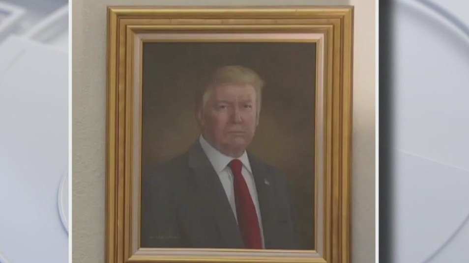 Across America: Trump portrait causes a stir