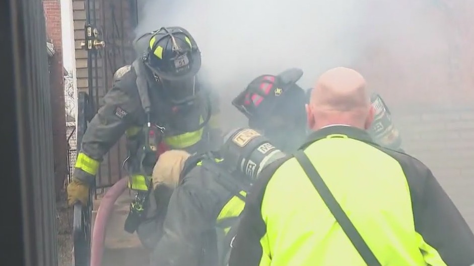 Chicago firefighters undergo in-the-field training