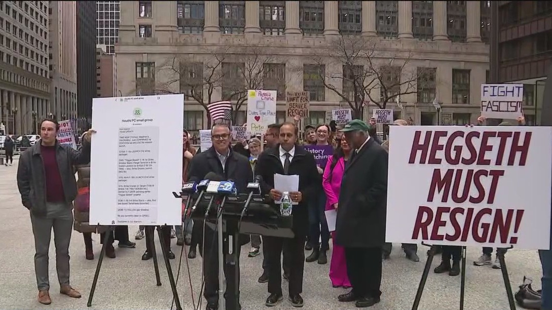 Illinois congressman demands Hegseth resign over Signal chat leak