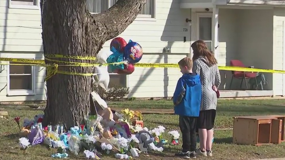 3 children killed in northwest suburban Chicago house fire