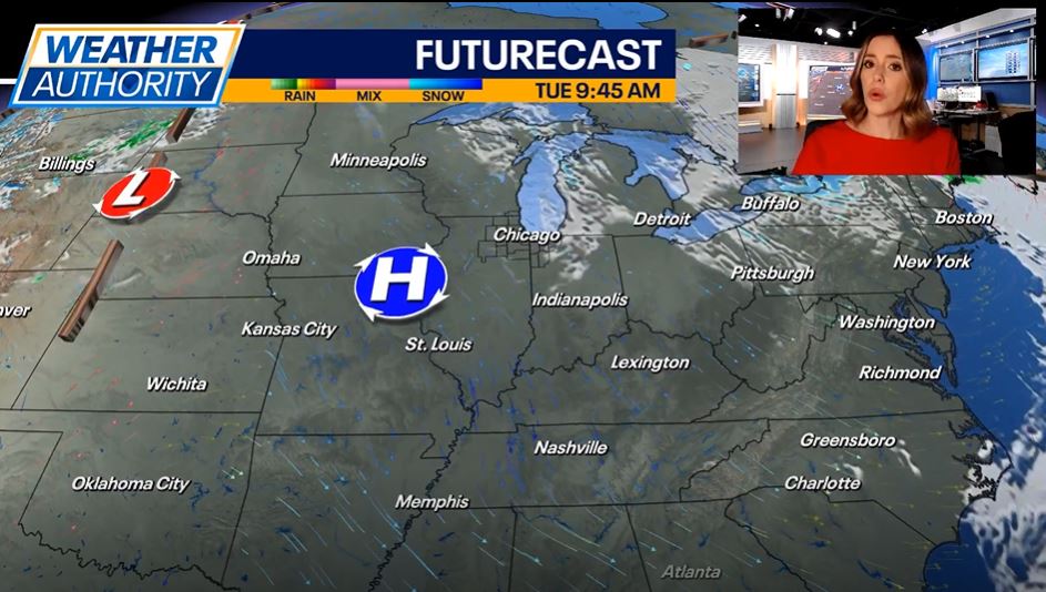 Chicago Weather: Gusty winds and snow showers sweep through the city