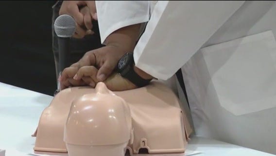 More Chicagoans being saved by CPR form bystanders, city agency says