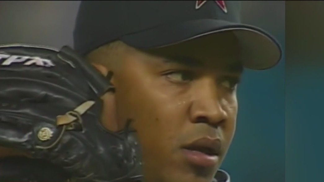 Former White Sox pitcher dies after Dominican nightclub roof collapse