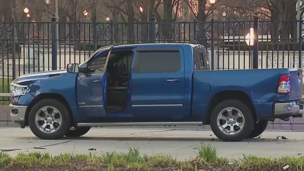 Pedestrian killed in DuSable Lake Shore Drive crash during rush hour ...