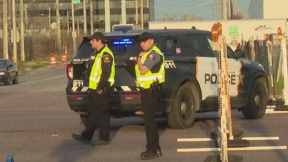 1 killed in motorcycle crash on Mannheim Road near O'Hare Airport