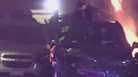 Cars torched at auto repair shop on Chicago's South Side