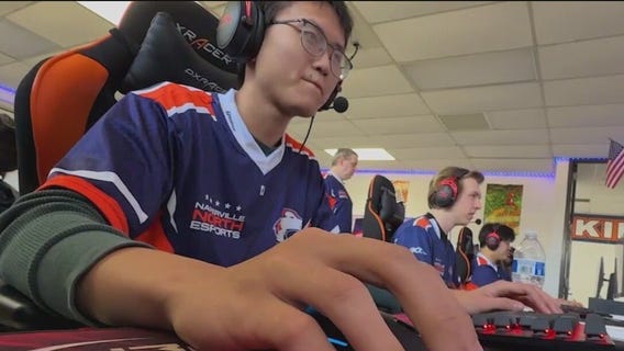 Esports growing in popularity at Illinois schools
