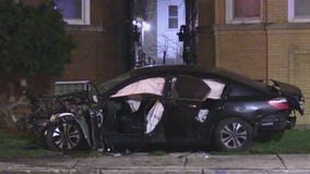 2 men killed in Chicago crash on West Side, police say