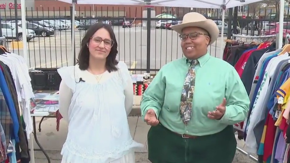 Check out vintage vendors at Chicago pop-up market