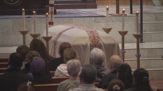 'We felt a different connection to him': Pope Francis mourned across Chicago area