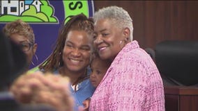 Hazel Crest's first woman mayor sworn in