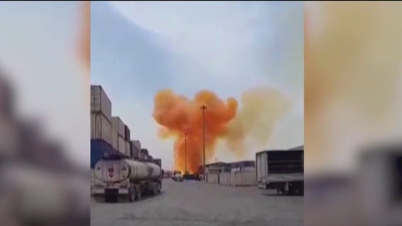 Explosion at southern Iran port kills 14, injures over 750