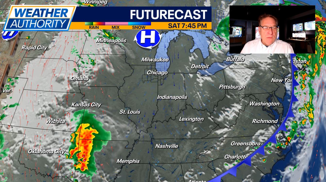 Chicago weather: Sunny Sunday, storm chances return Monday