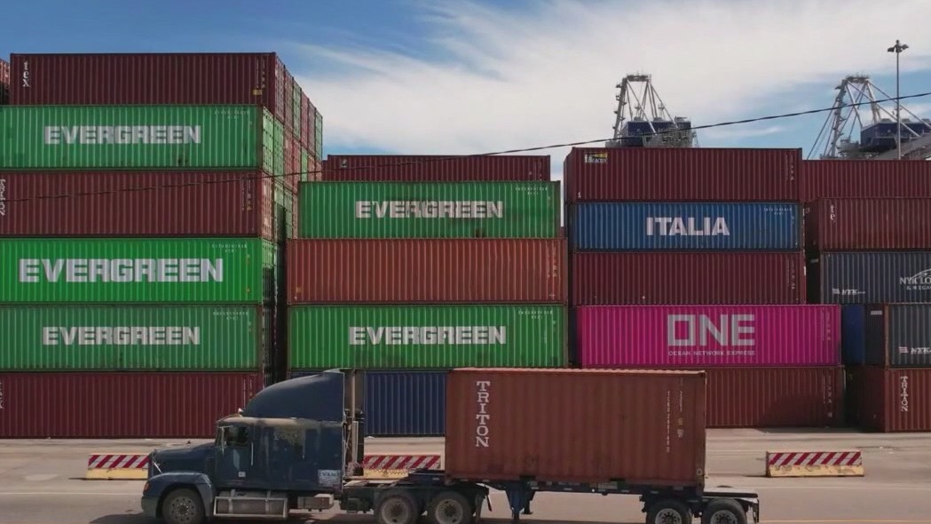 U.S. economy shrank in first quarter; first drop in three years