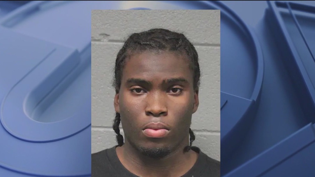 Chicago man charged in 2 North Side sexual assaults, police say