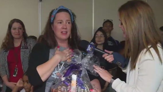 Bolingbrook High School teacher earns prestigious Golden Apple award