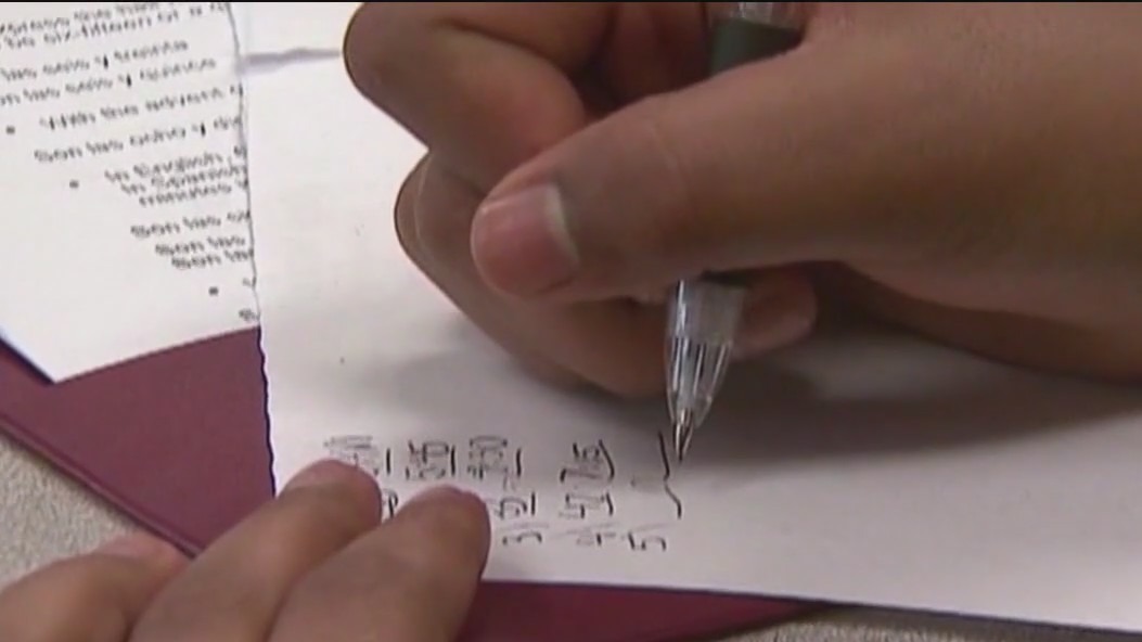 Education Dept. probes Chicago Public Schools for alleged racial discrimination