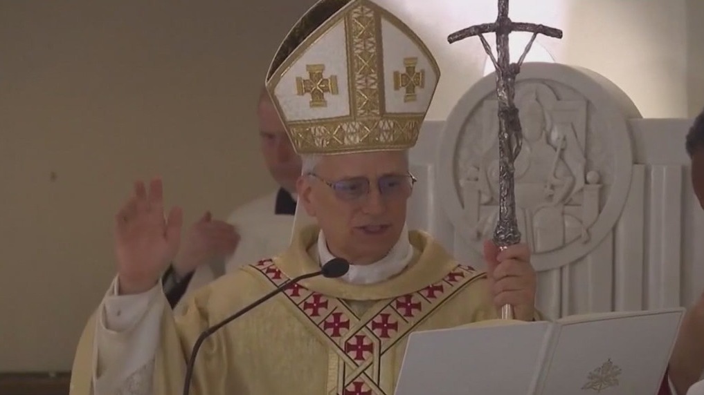 Chicago's Leo High School to honor Pope Leo XIV with prayer service