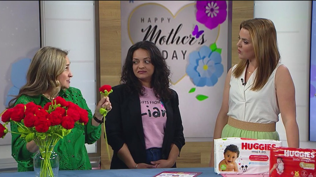 North Riverside Mall hosts diaper drive to help mothers in need