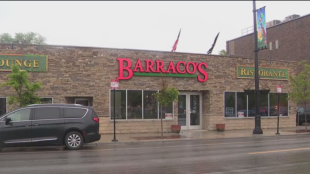 Chicago crime: Four men acquitted in Barraco's pizza shop fight