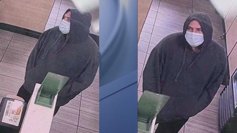 Man with knife robs Beach Park fast-food restaurant