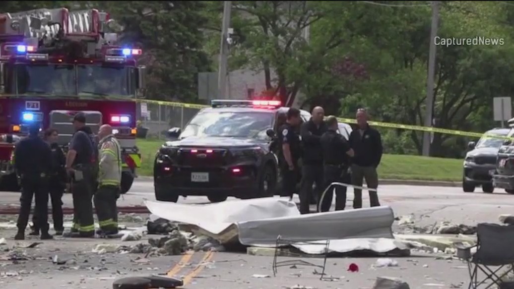 Truck explodes in Chicago?s western suburbs after crash, injuring driver: officials
