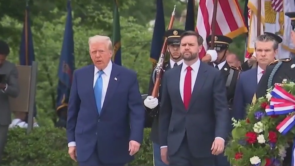 Trump marks Memorial Day at Arlington Cemetery