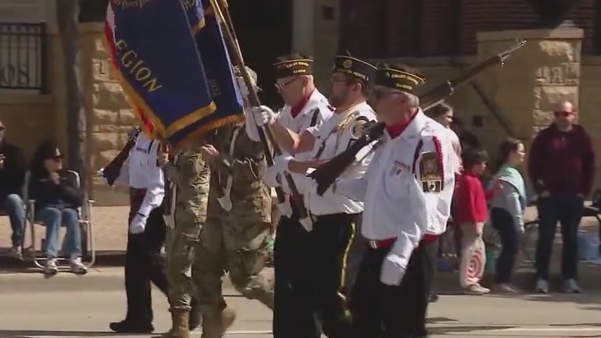 Arlington Heights, other Chicago communities partake in Memorial Day ceremonies