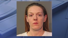 Former Chicago cop accused of killing husband pleads guilty