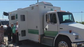 New mobile unit brings free opioid treatment to south suburbs