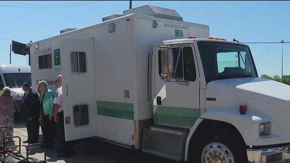 New mobile unit brings free opioid treatment to south suburbs