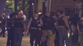 Chicago police officer shot and killed in Chatham