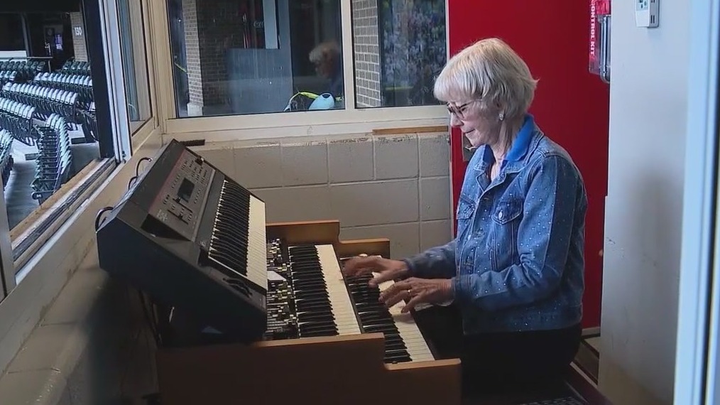 Beloved White Sox organist Nancy Faust making a comeback
