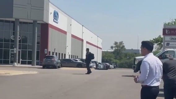 ICE activity reported in Elk Grove Village