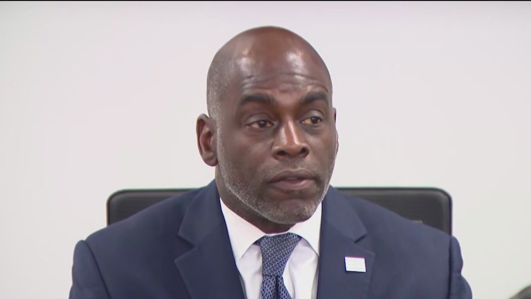 Top Chicago mayor official leaves Johnson admin, joins Obama Foundation