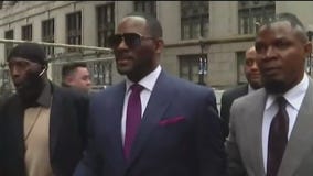 R. Kelly's attorneys accuse feds of plotting to kill him