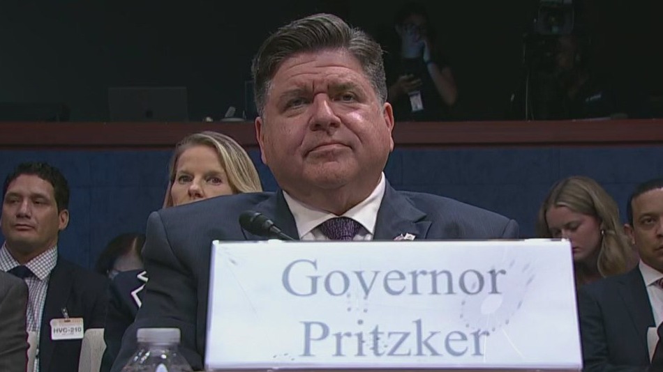 IL congressman makes glowing remarks about Pritzker ahead of governor's opening statement