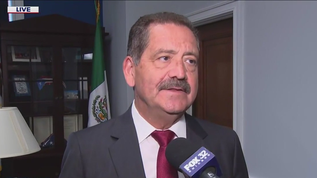 Rep. 'Chuy' Garcia asked if Trump will send National Guard to Chicago