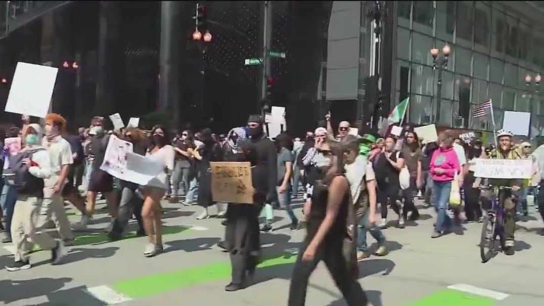 No Kings Protests: Chicago, cities around US gear up for mass demonstrations