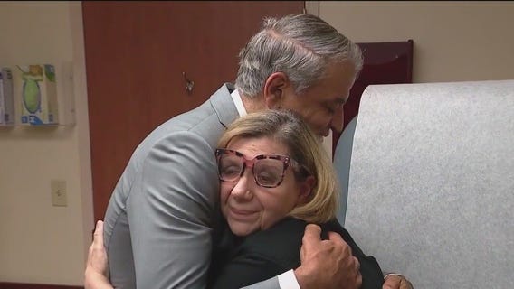 Chicago surgeon removes 15-pound tumor after Michigan woman refused surgery at home