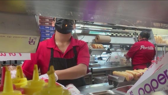 Chicago's tipped workers will get pay raise on July 1