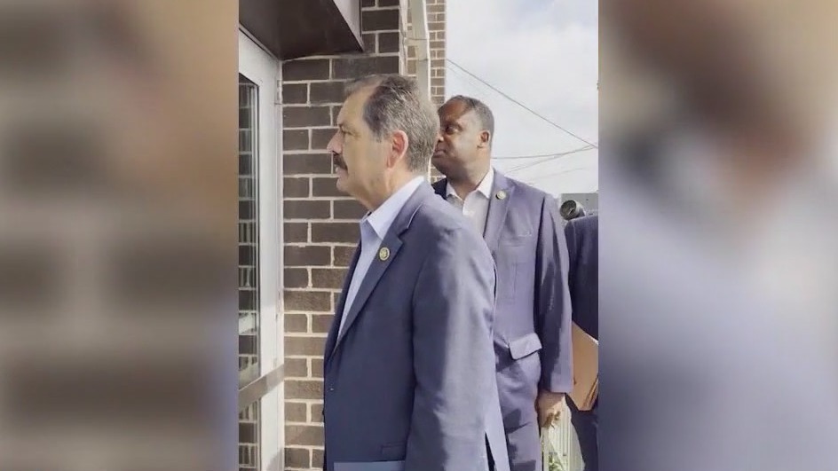 Illinois lawmakers demand access to Chicago ICE facility