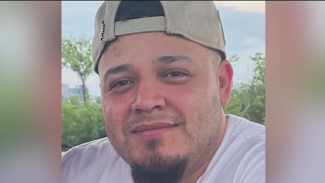 Kilmar Abrego Garcia to remain in jail for now