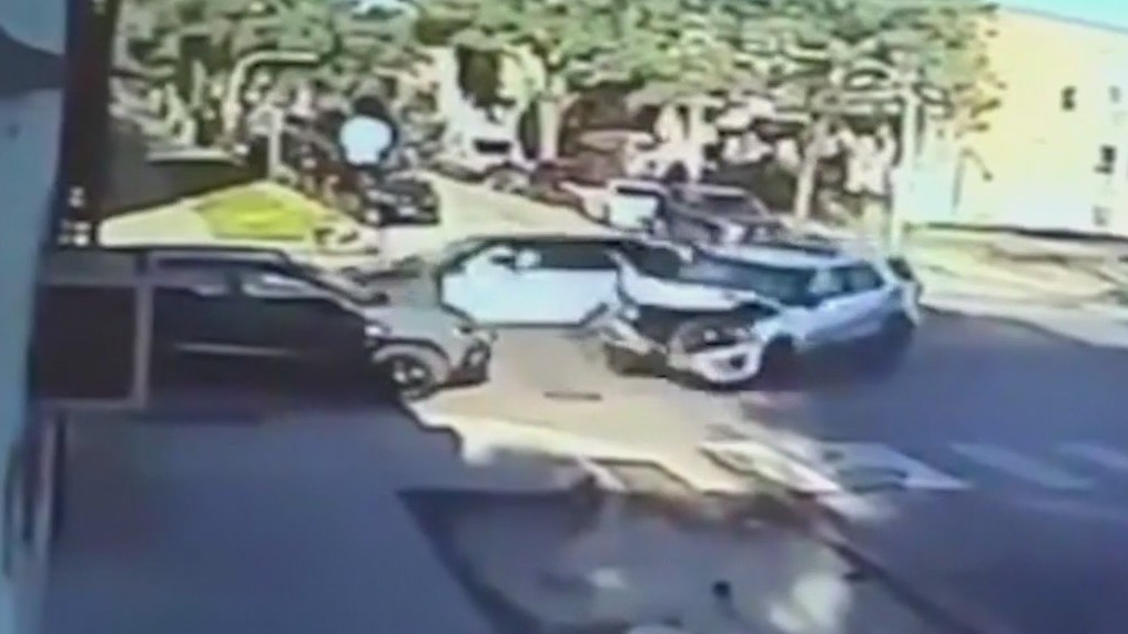 Questions arise in chain-reaction crash involving Chicago police vehicle