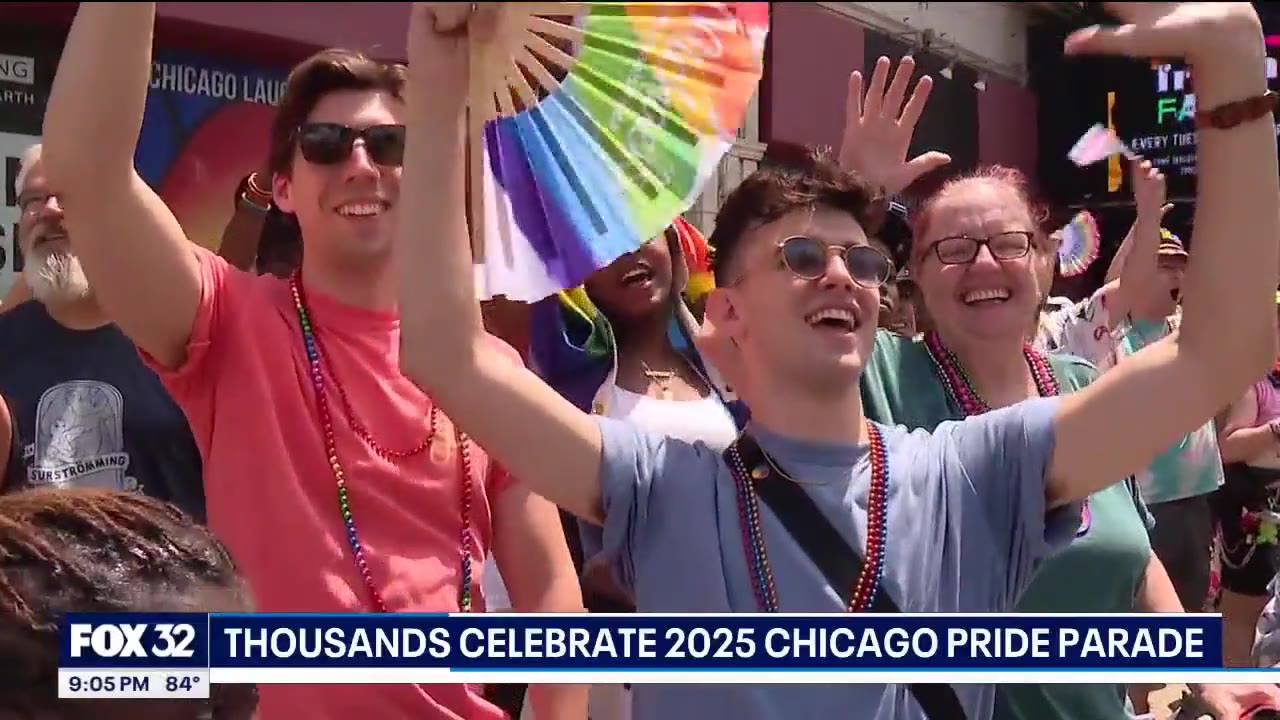 Thousands celebrate 2025 Chicago Pride Parade